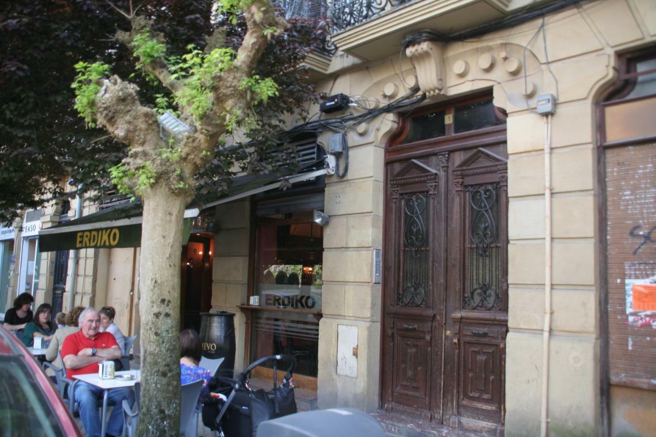 Pension Yoldi San Sebastian Buitenkant foto